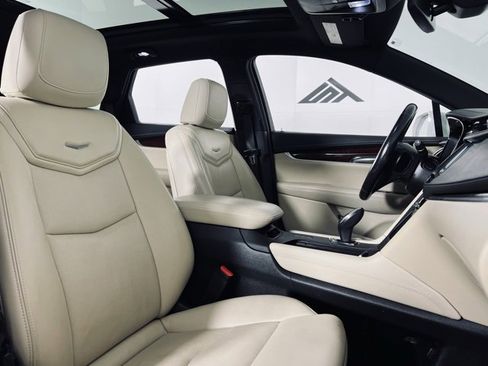 Used 2019 Cadillac XT5 Luxury image 17