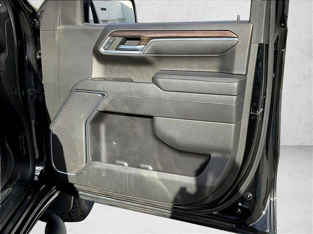 Used 2023 Chevrolet Silverado 1500 LT Trail Boss w/ Protection Package AWD/4WD image 15