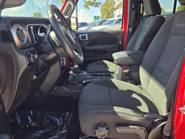 Used 2020 Jeep Wrangler Unlimited Sahara AWD/4WD image 15