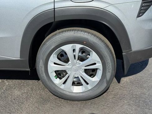 New 2026 Chevrolet Trax LS w/ Driver Confidence Package FWD image 5