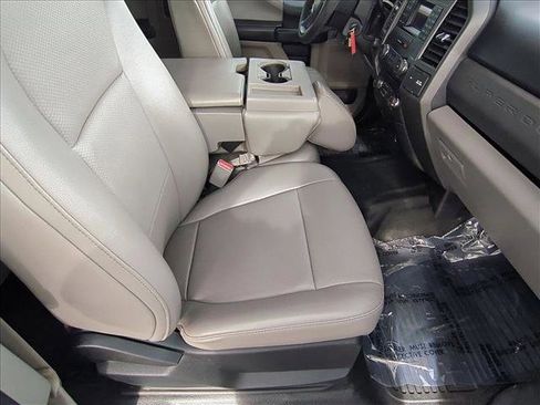 Used 2017 Ford F350 XL image 20