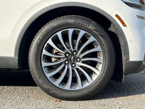 Certified 2022 Lincoln Aviator Reserve w/ Equipment Group 201A image 7