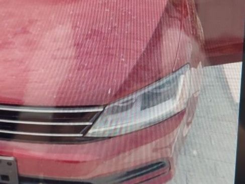 Used 2017 Volkswagen Jetta SE image 4