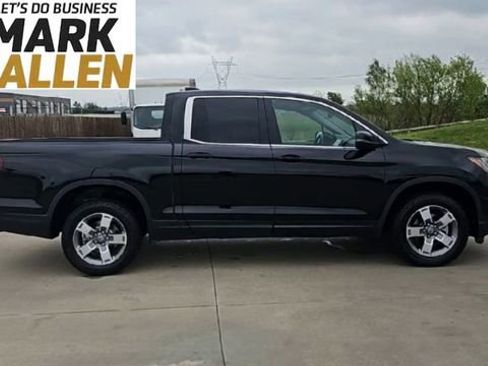 Used 2025 Honda Ridgeline RTL image 9