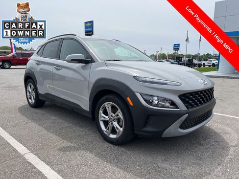 Used 2023 Hyundai Kona SEL image 7