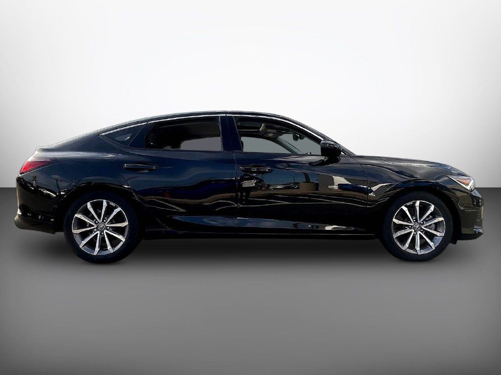 Used 2025 Acura Integra FWD image 8