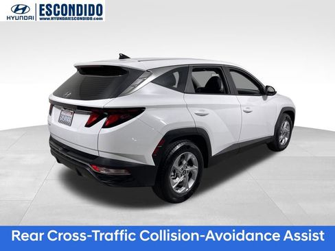 Certified 2023 Hyundai Tucson SE image 5