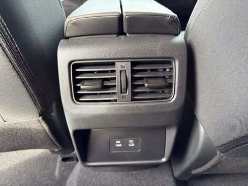 New 2026 Nissan Rogue SV AWD/4WD image 31