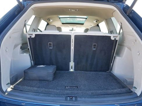 Certified 2022 Volkswagen Atlas SE w/ Panoramic Sunroof Package image 18