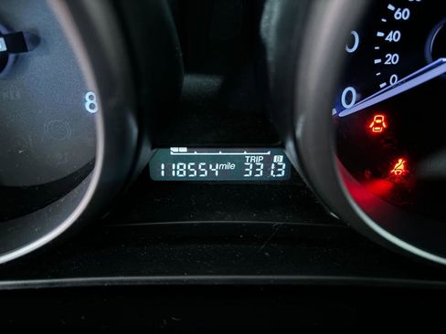 Used 2013 MAZDA MAZDA3 i Sport image 19