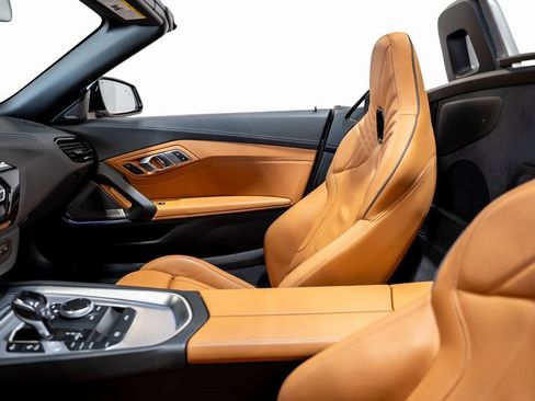 Used 2019 BMW Z4 sDrive30i image 57