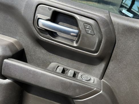 Used 2024 GMC Sierra 1500 Pro w/ Convenience Package image 23