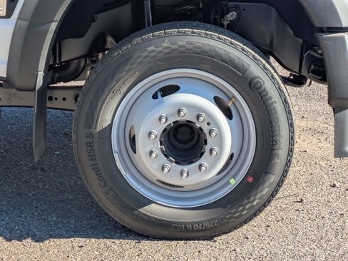 New 2026 Ford F550 2WD Regular Cab Super Duty image 36