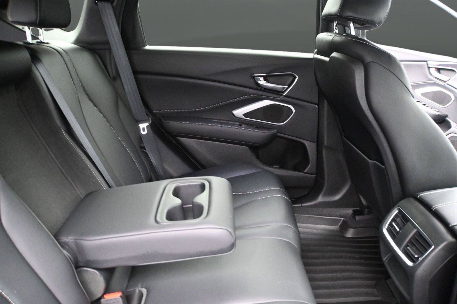 Used 2025 Acura RDX SH-AWD image 22