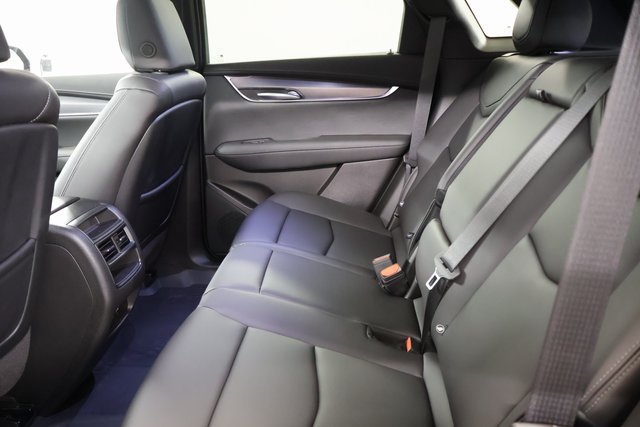 New 2026 Cadillac XT5 Luxury w/ LPO, Floor Liner Package AWD/4WD image 31