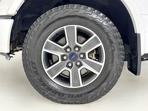 Used 2017 Ford F150 XLT w/ Equipment Group 301A Mid image 26