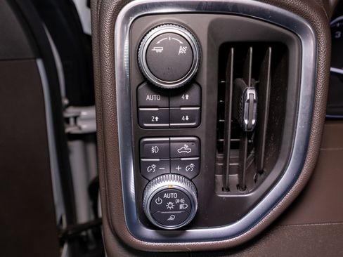 Used 2019 GMC Sierra 1500 SLT w/ SLT Premium Plus Package image 36