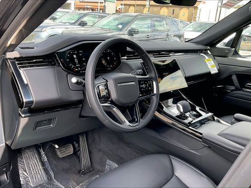 New 2026 Land Rover Range Rover Sport SE AWD/4WD image 10