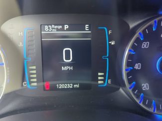 Used 2017 Chrysler Pacifica Touring-L w/ Tire & Wheel Group FWD video 2
