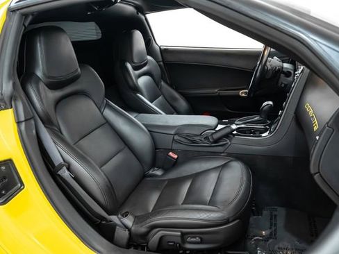 Used 2013 Chevrolet Corvette Coupe w/ 3LT Preferred Equipment Group image 22