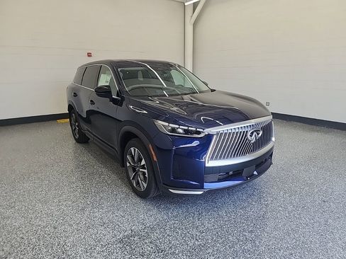 Certified 2026 INFINITI QX60 Pure w/ Cargo Package FWD image 7