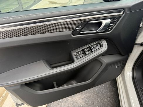 New 2026 Porsche Macan GTS image 21