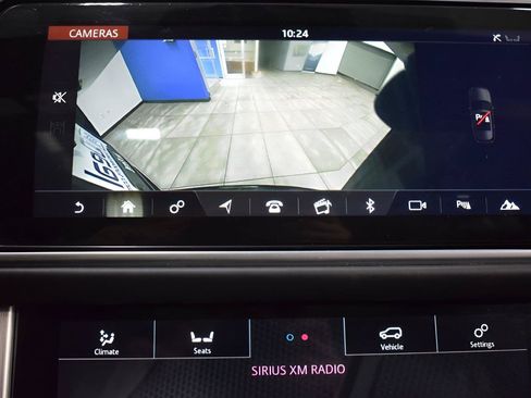 Used 2019 Land Rover Range Rover Long Wheelbase Supercharged AWD/4WD image 30