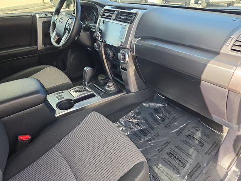Used 2024 Toyota 4Runner SR5 AWD/4WD image 15
