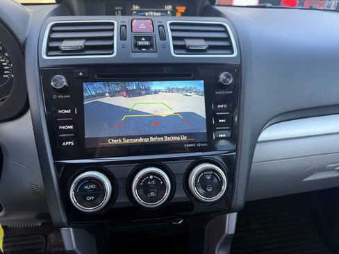 Used 2018 Subaru Forester 2.5i Premium image 12
