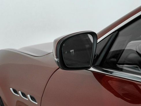 Used 2017 Maserati Ghibli S Q4 AWD/4WD image 42