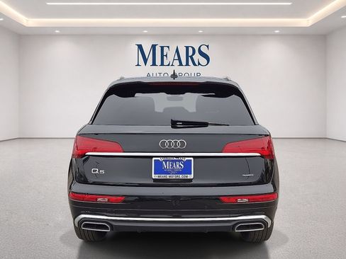 Used 2023 Audi Q5 2.0T Premium w/ Convenience Package AWD/4WD image 4