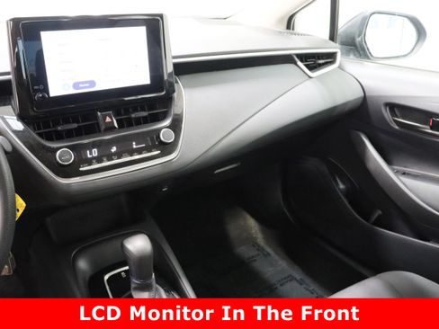 Used 2024 Toyota Corolla LE image 15