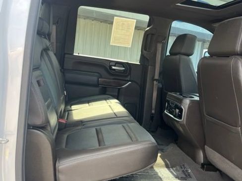 Used 2020 GMC Sierra 2500 Denali w/ Denali Ultimate Package AWD/4WD image 37