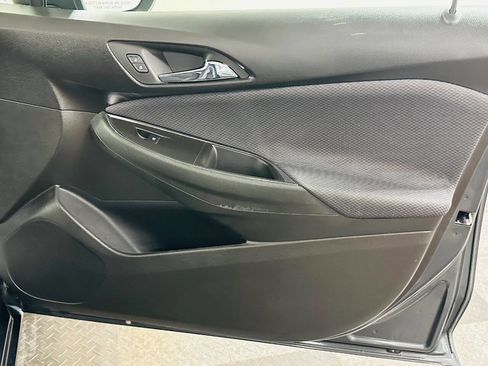 Used 2018 Chevrolet Cruze LT FWD image 27