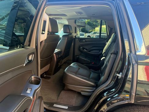 Used 2020 GMC Yukon SLT image 16