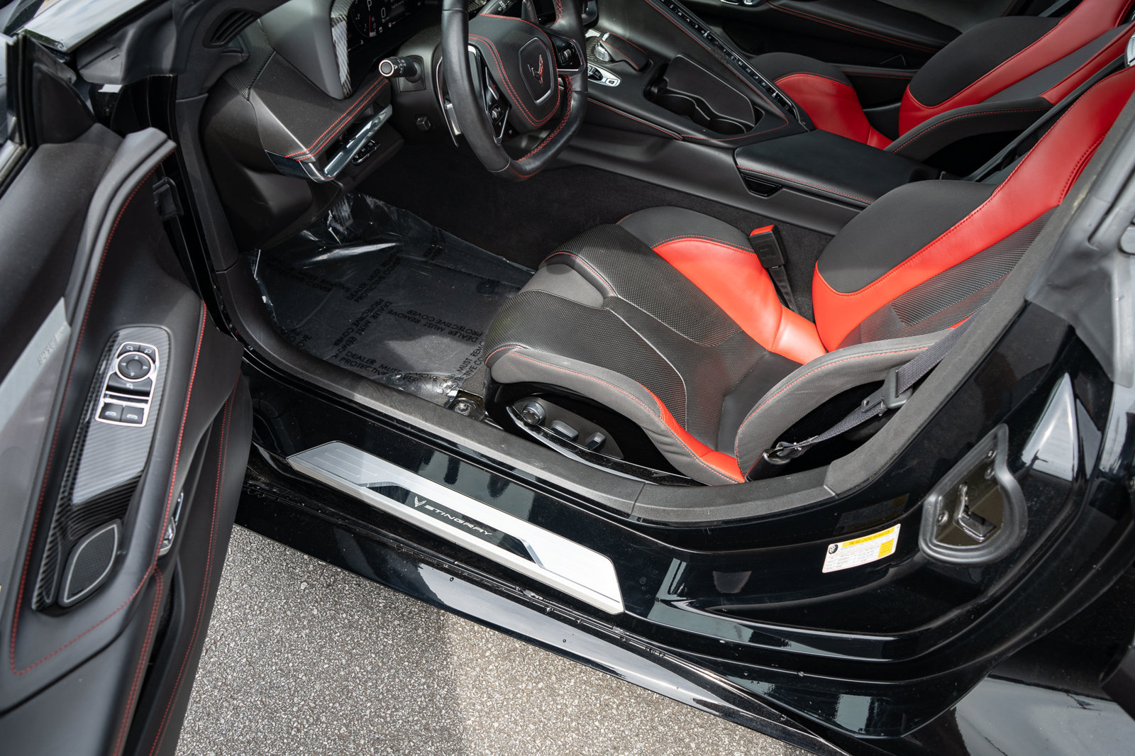 Used 2020 Chevrolet Corvette Stingray Premium Cpe w/ 3LT Preferred Equipment Group RWD image 33