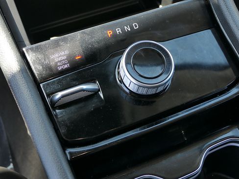 Used 2023 Jeep Grand Cherokee Limited AWD/4WD image 19