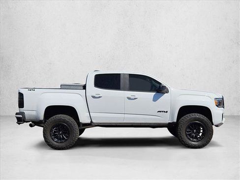 Used 2022 GMC Canyon AT4 w/ Driver Alert Package AWD/4WD image 4