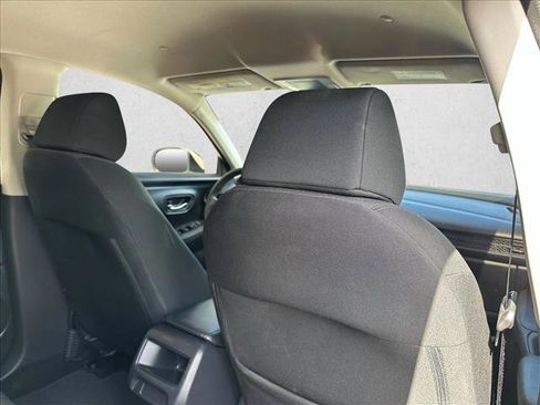 Used 2023 Honda HR-V LX image 26