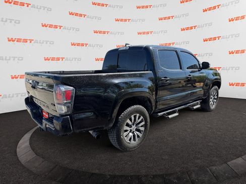 Used 2022 Toyota Tacoma Limited AWD/4WD image 5