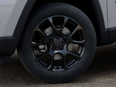 New 2026 Jeep Compass Latitude AWD/4WD image 27