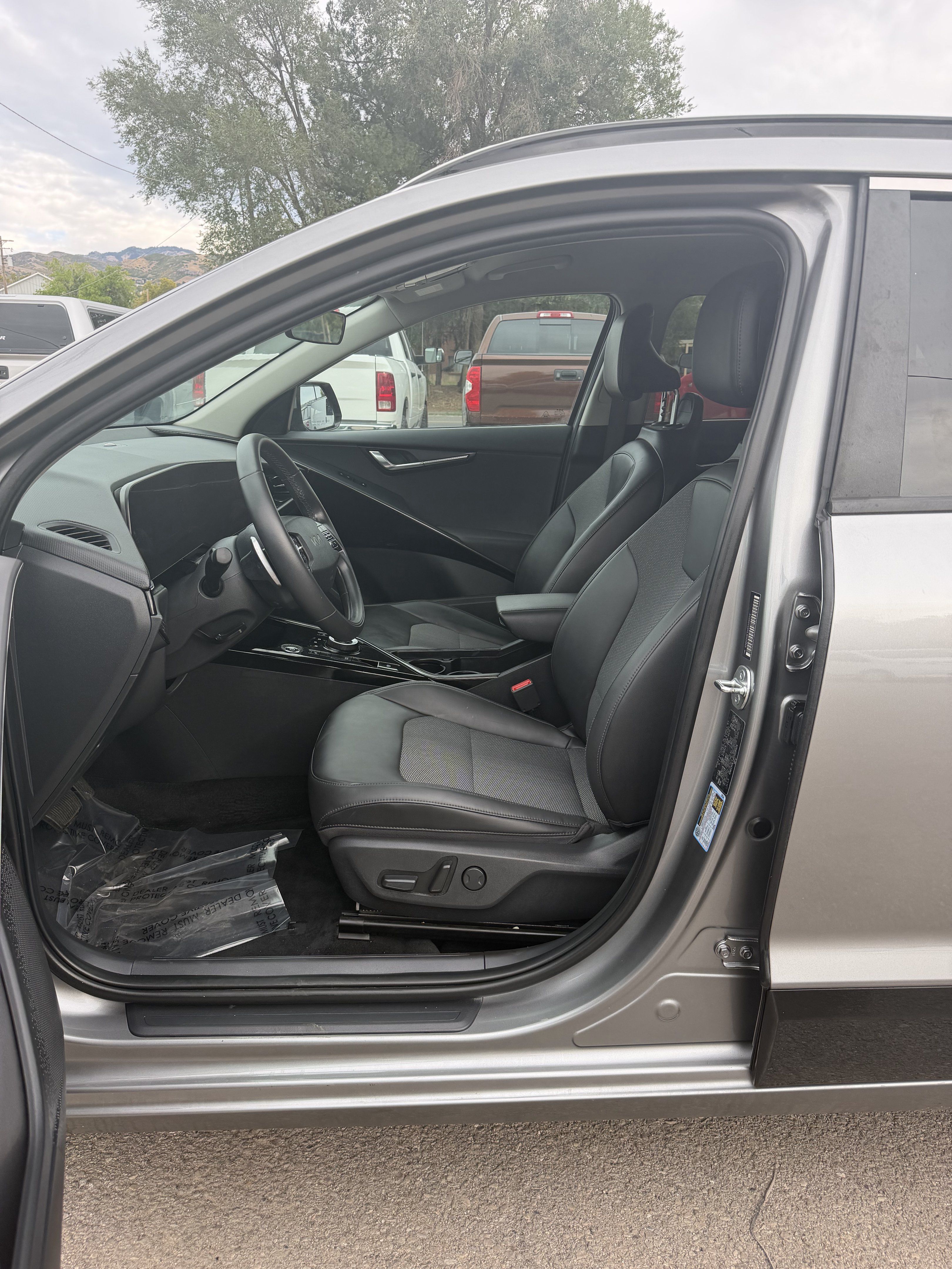 Used 2024 Kia Niro Wind FWD image 15