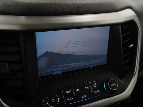 Used 2018 GMC Acadia SLE AWD/4WD image 22