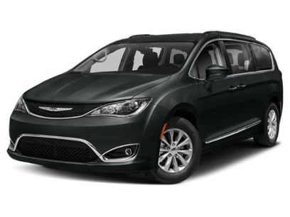 Certified 2020 Chrysler Pacifica Limited w/ Tire & Wheel Group