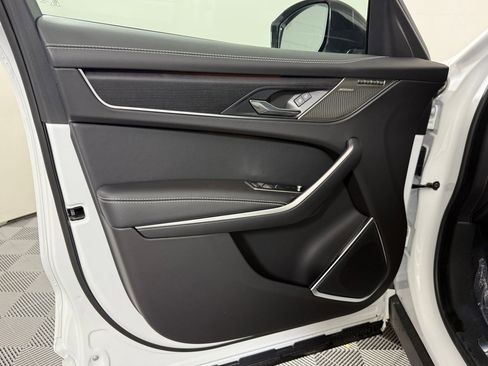 New 2026 Jaguar F-PACE R-Dynamic S AWD/4WD image 14