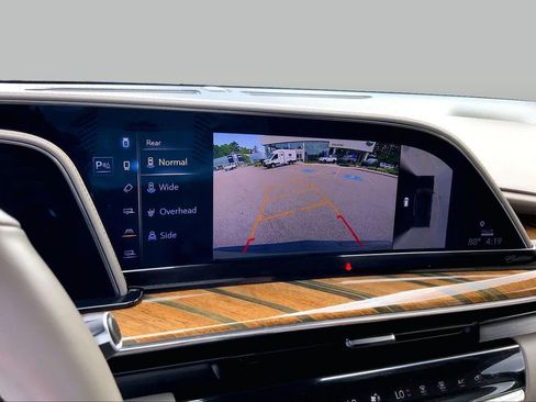 Used 2023 Cadillac Escalade Sport Platinum w/ LPO, ONYX Package AWD/4WD image 28