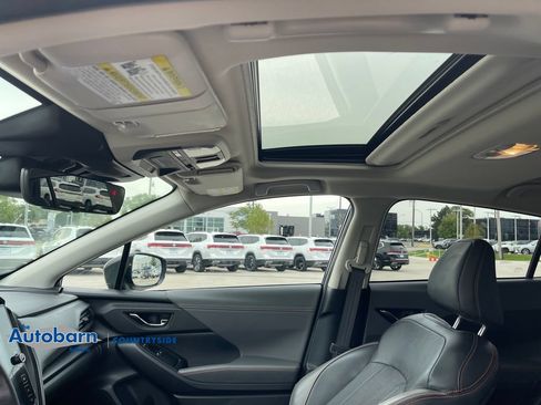 Used 2024 Subaru Crosstrek 2.5i Limited w/ Crosstrek Mirror Package AWD/4WD image 18