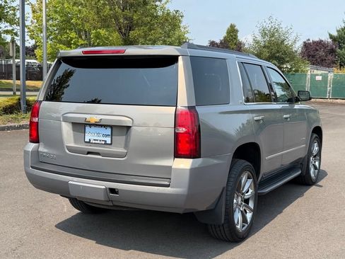 Used 2018 Chevrolet Tahoe LT w/ Luxury Package AWD/4WD image 8