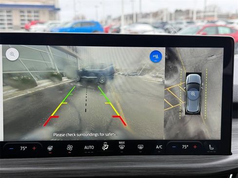 Used 2023 Ford Escape Platinum image 19