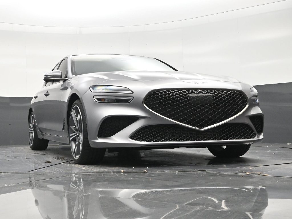 Used 2025 Genesis G70 3.3T Advanced w/ Sport Prestige Package RWD image 26